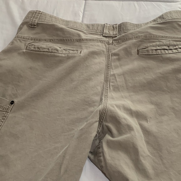 Khaki pants - Picture 3 of 8